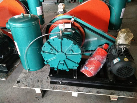 回轉(zhuǎn)風(fēng)機(jī)